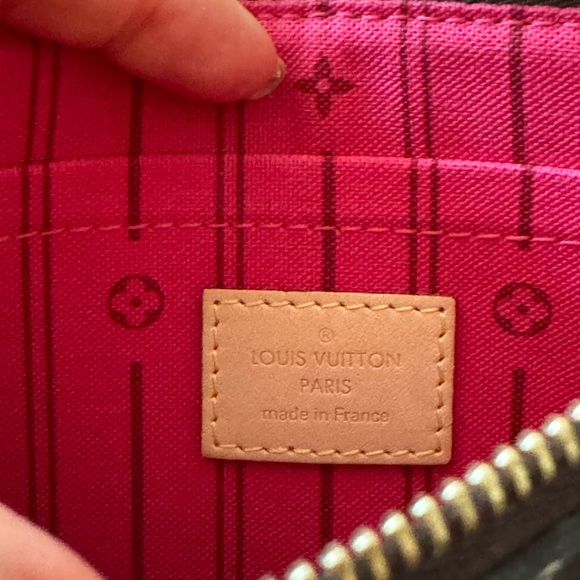 LOUIS VUITTON HERITAGE POUCHETTE - Picture 2 of 8